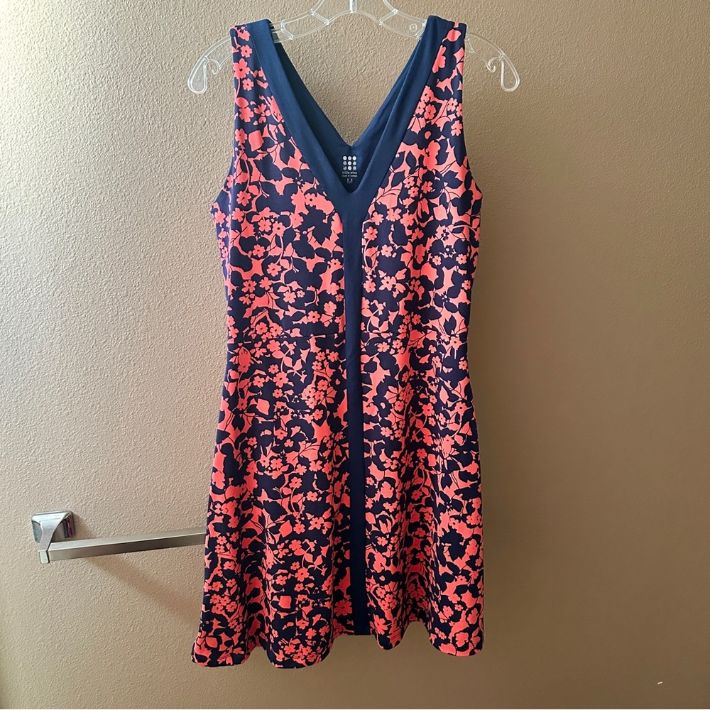 EUC Title Nine Navy & Coral Hillary Dream Dress